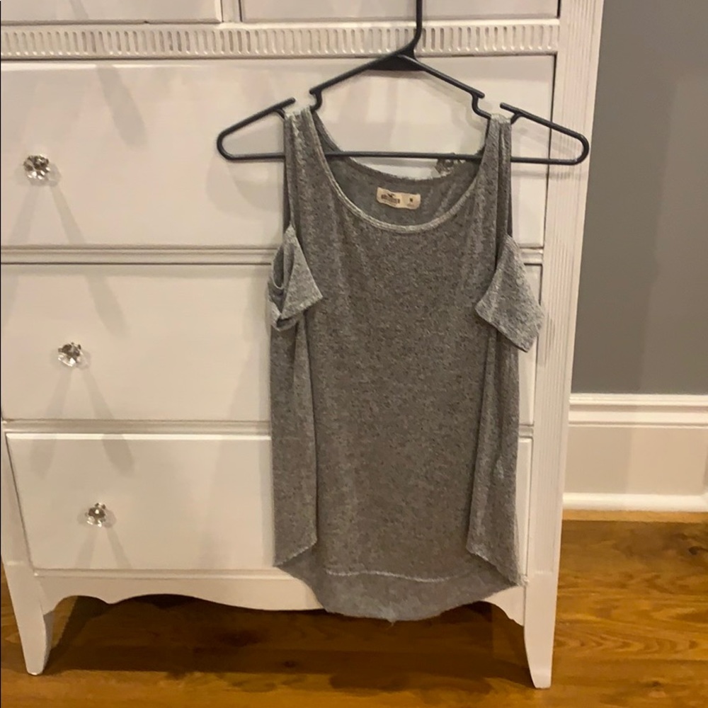 Hollister shirt